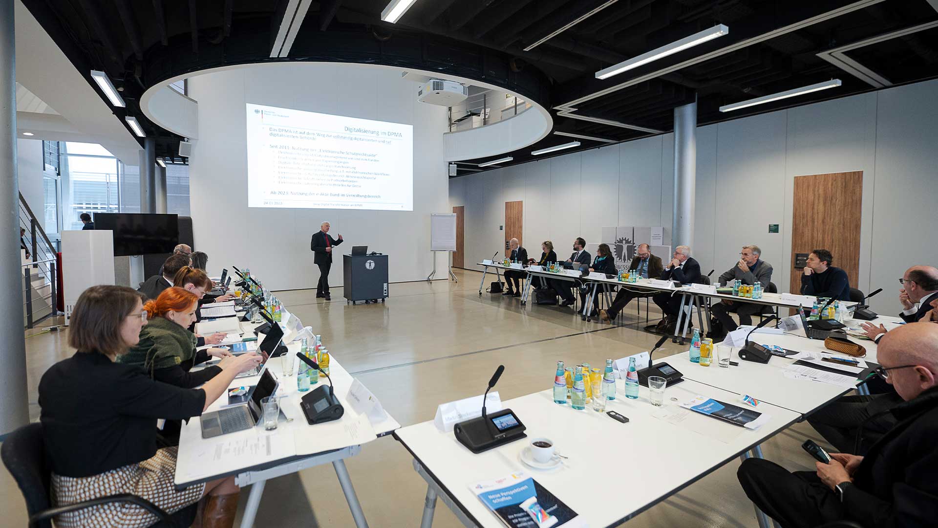 Verabschiedung der Digitalstrategie im Rahmen der Kabinettssitzung an der TU Chemnitz || © Pawel Sosnowski